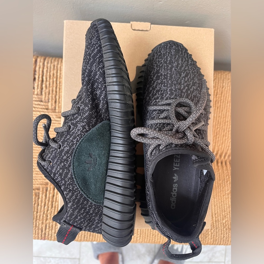 Adidas Yeezy Boost 350 Black Sneakers